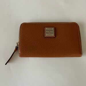 Dooney & Bourke Tan Leather Zip Wallet